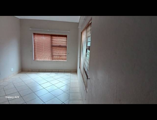 1 BEDROOM APARTMENT FOR SALE IN PENINA PARK